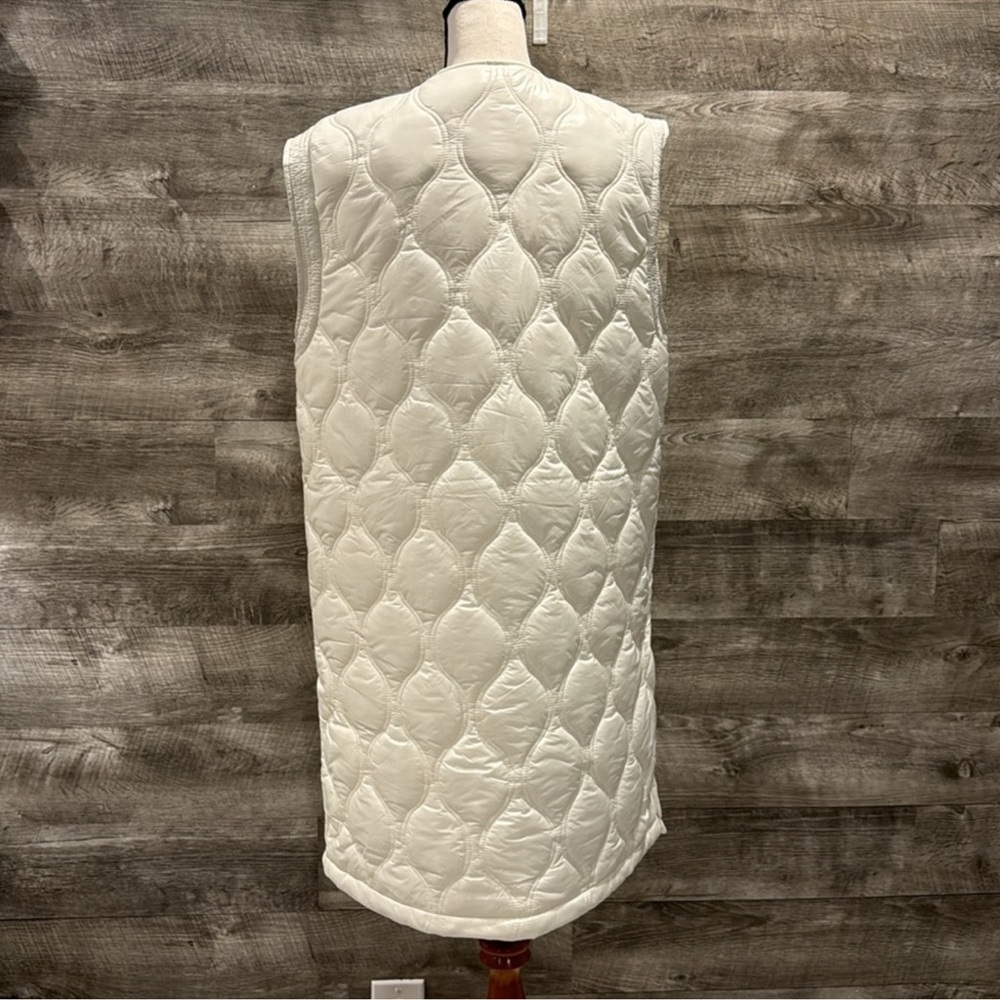 Joie Long White Sleeveless Puffer Vest, lightweight and quilted w/Pockets. - Picture 2 of 10